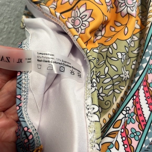 NEW,Zaful, Fun, Flirty & Fabulous, Floral Ruffle Backless Swimsuit, Size XL - Picture 11 of 12